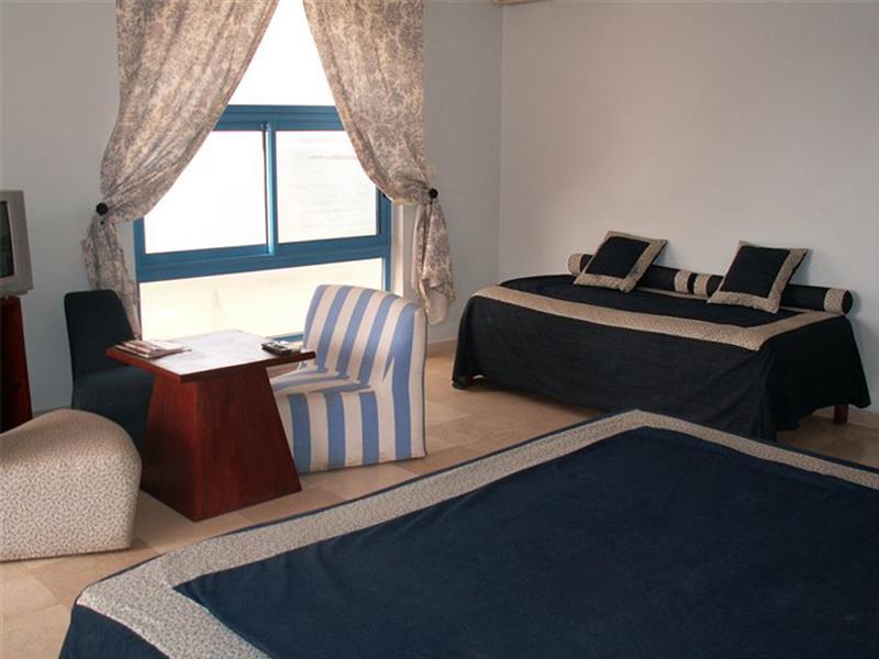 Hotel La Madrague Dakar Eksteriør bilde